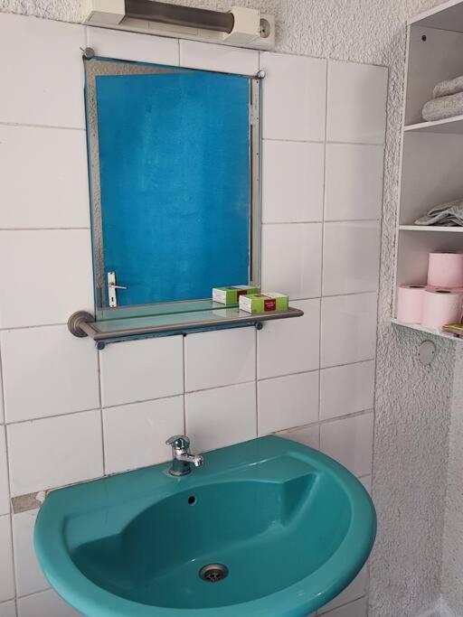 Uze Apartment