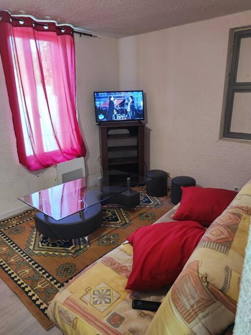 Apartment Uze Saint-Uze